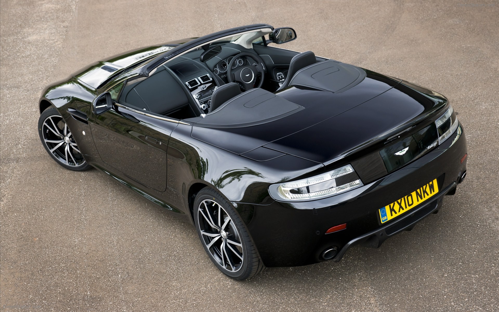 Aston Martin V8 Vantage N420 Roadster